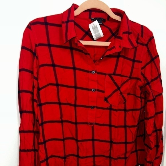 Tommy Hilfiger Red Half Button Down Shirt - Picture 3 of 5